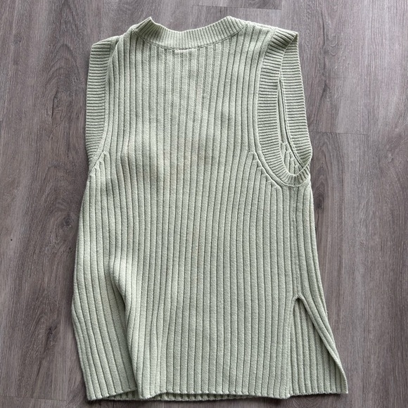 H&M Ribbed Knit Tank Top - Light Green - Picture 2 of 4